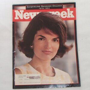 Jacqueline Kennedy Onassis 1929-1994 Newsweek Magazine May 30, 1994 Used Good